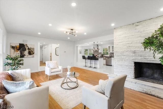 496 Seven Oaks Ct, City Of Orange Twp., NJ 07050