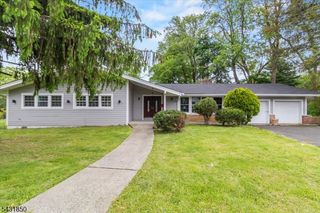 496 Seven Oaks Ct, City Of Orange Twp., NJ 07050