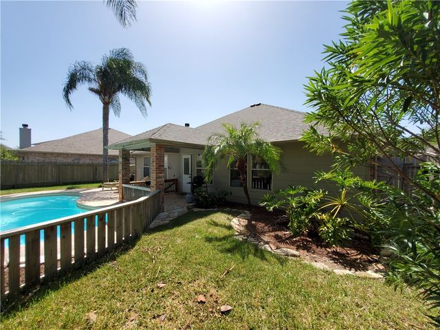 6710 Pembrock, Corpus Christi, TX 78414