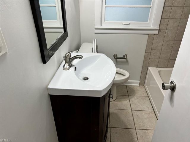 115 E Ocean AVE, Norfolk, VA 23504