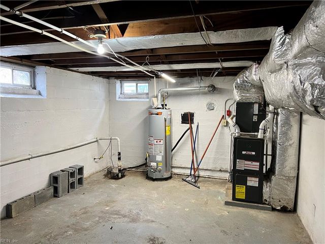 115 E Ocean AVE, Norfolk, VA 23504