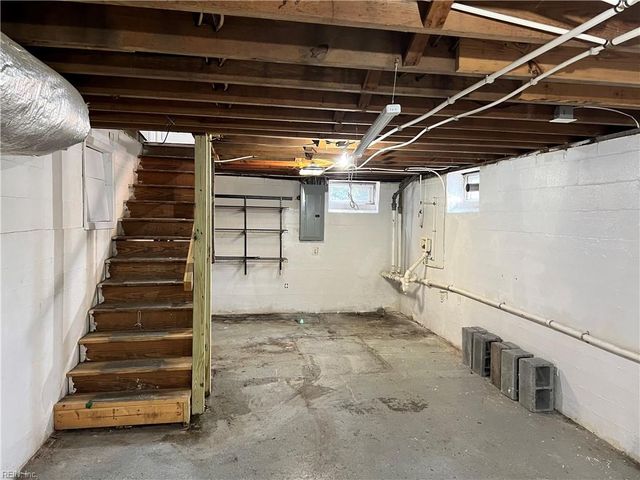 115 E Ocean AVE, Norfolk, VA 23504