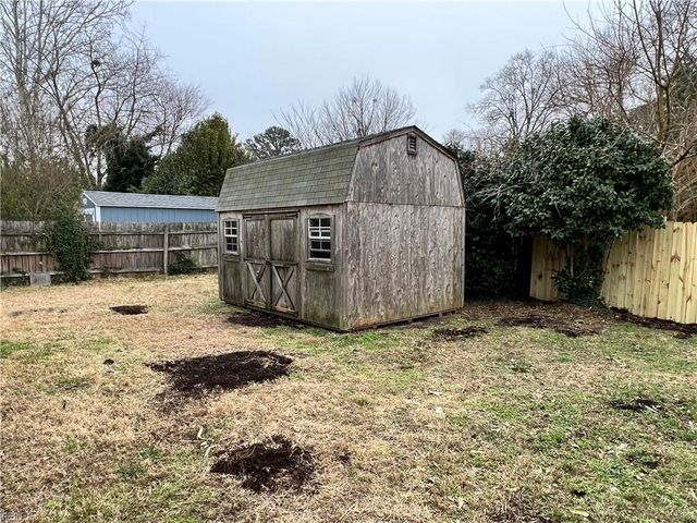 115 E Ocean AVE, Norfolk, VA 23504