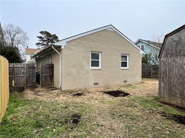 115 E Ocean AVE, Norfolk, VA 23504