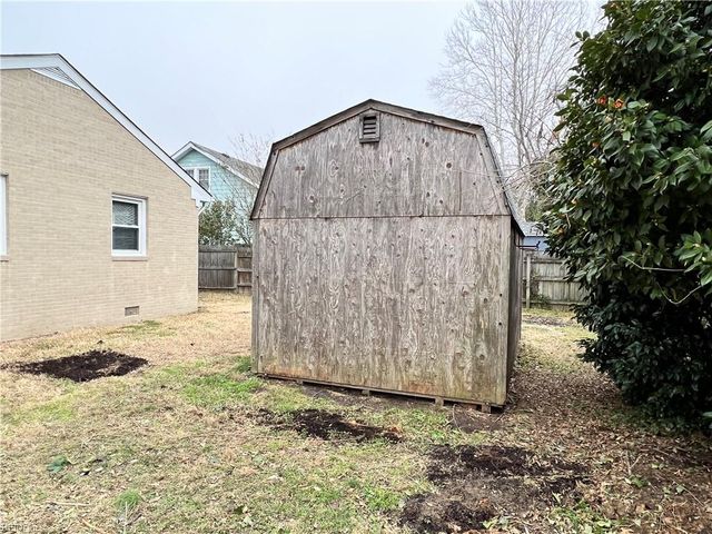 115 E Ocean AVE, Norfolk, VA 23504