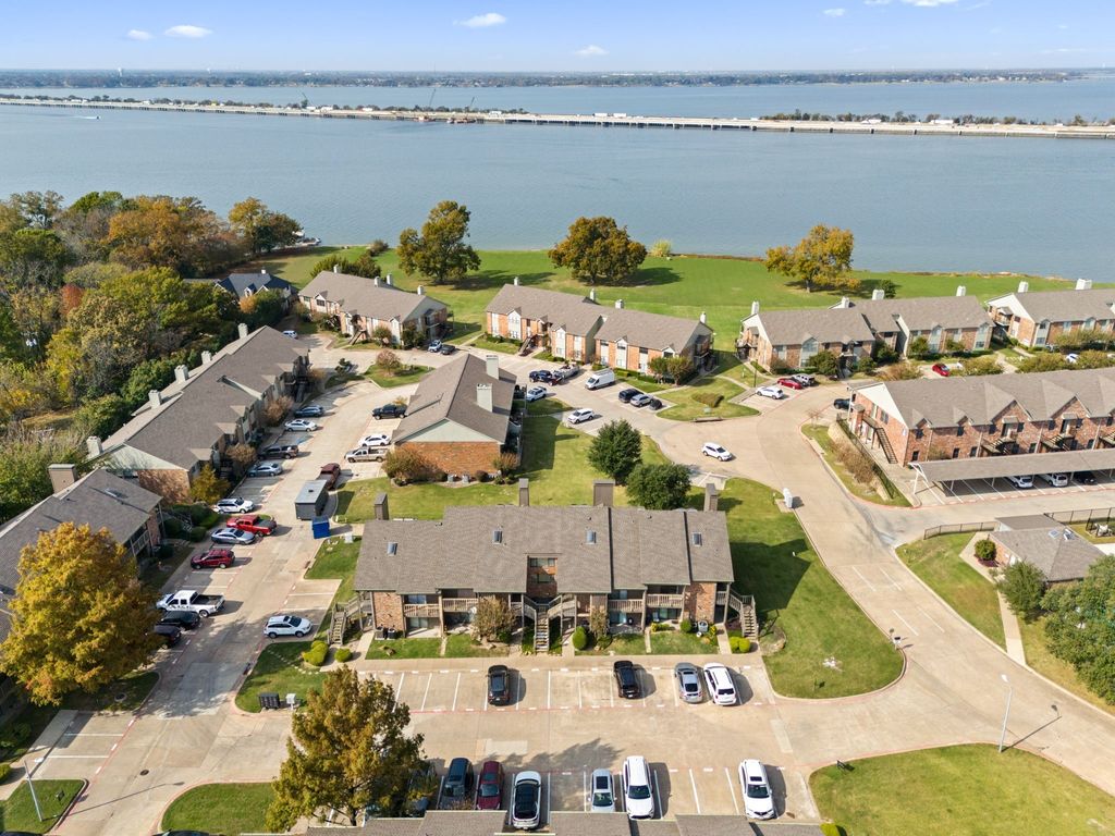 1238 Signal Ridge Place, Rockwall, TX 75032