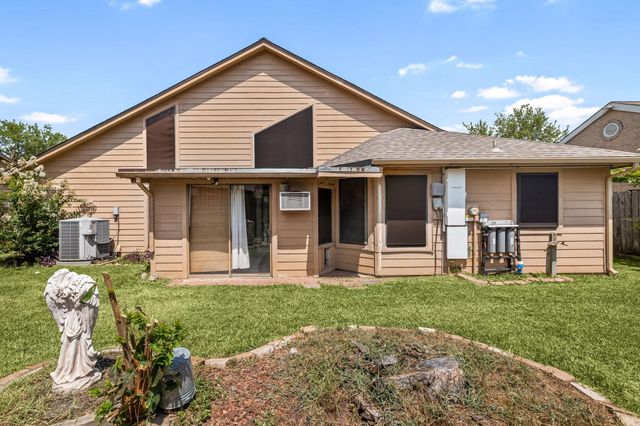 6211 Crakston Street, Houston, TX 77084