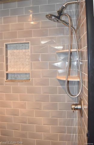 460 Baldwin Avenue 41, Rochester, MI 48307