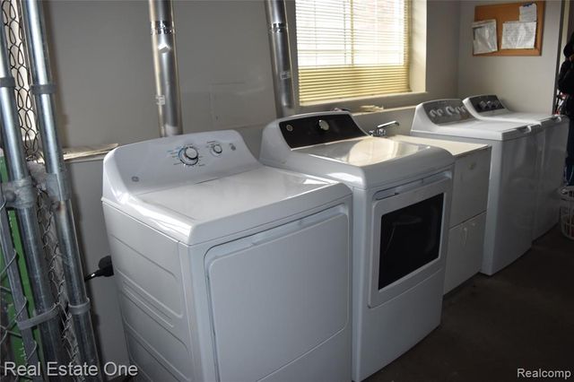 460 Baldwin Avenue 41, Rochester, MI 48307