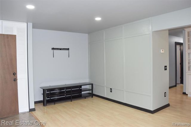 460 Baldwin Avenue 41, Rochester, MI 48307