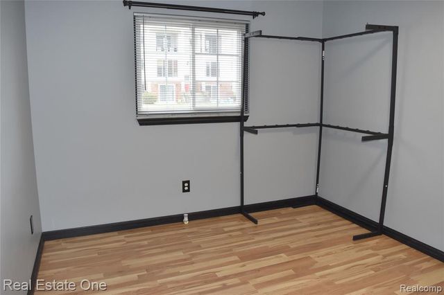 460 Baldwin Avenue 41, Rochester, MI 48307