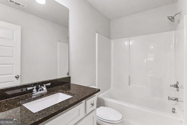 105 Mcentyre Court, Calhoun, GA 30701