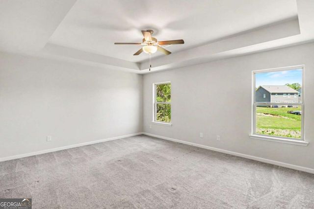 105 Mcentyre Court, Calhoun, GA 30701