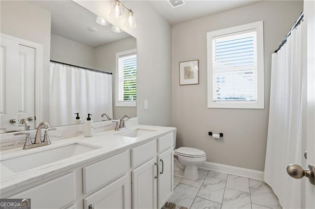 77 Wallace Drive, Winder, GA 30680