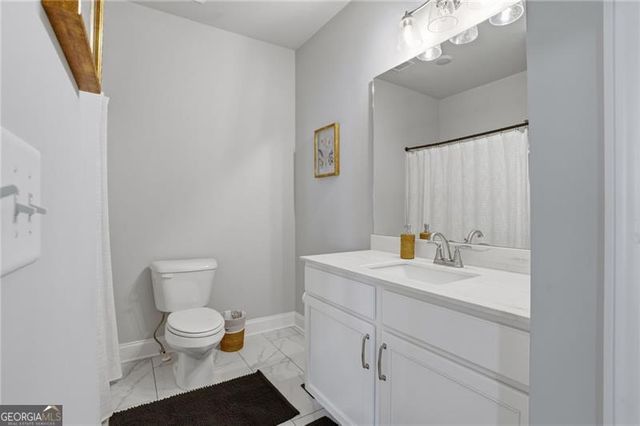 77 Wallace Drive, Winder, GA 30680