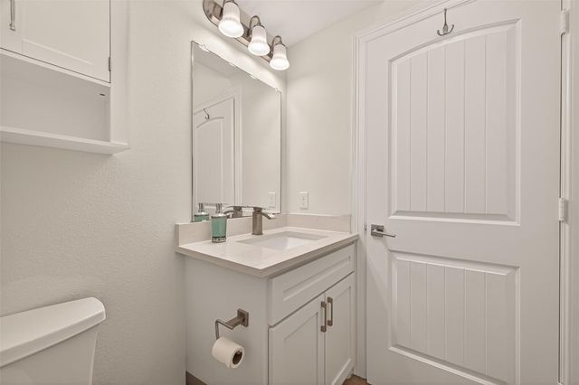 2211 Silverbonnet Street, Houston, TX 77055