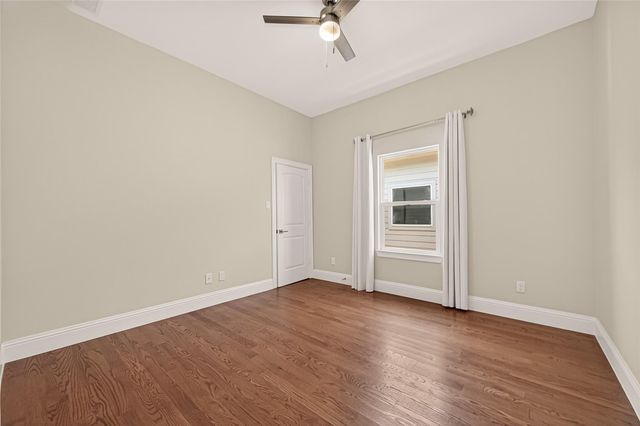 2211 Silverbonnet Street, Houston, TX 77055