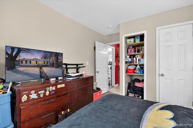 16392 Weddel Street, Taylor, MI 48180