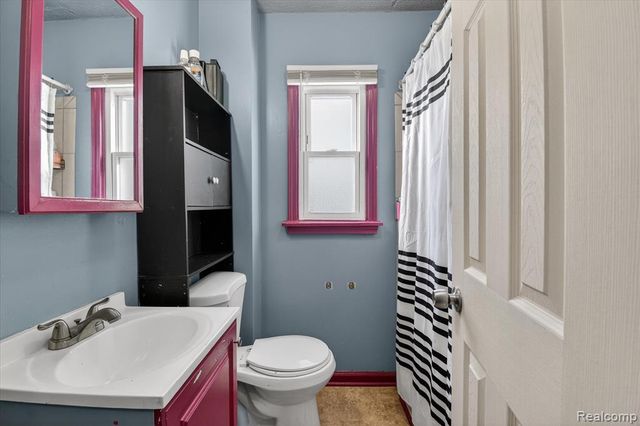 16392 Weddel Street, Taylor, MI 48180