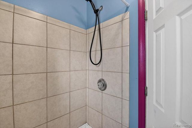 16392 Weddel Street, Taylor, MI 48180