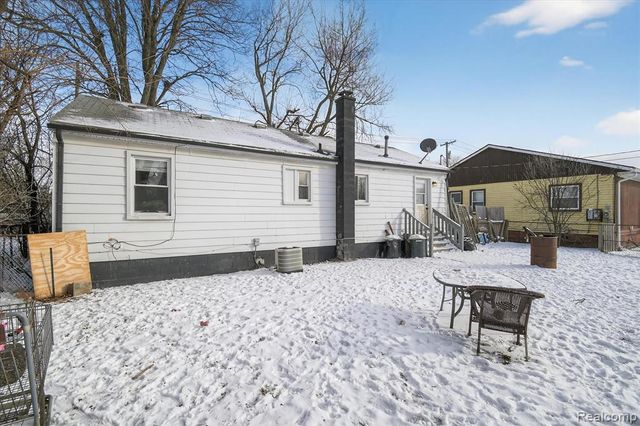 16392 Weddel Street, Taylor, MI 48180