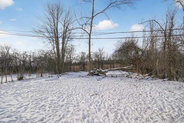 16392 Weddel Street, Taylor, MI 48180