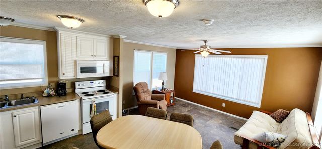 114554 S 4203 Road, Checotah, OK 74426