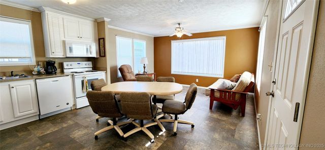 114554 S 4203 Road, Checotah, OK 74426