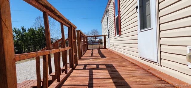 114554 S 4203 Road, Checotah, OK 74426