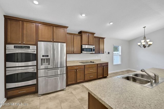 660 GRAMPIAN HIGHLANDS Drive, St. Johns, FL 32259