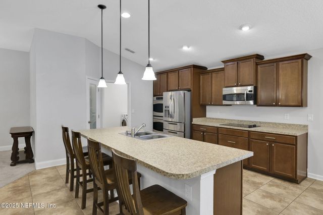 660 GRAMPIAN HIGHLANDS Drive, St. Johns, FL 32259