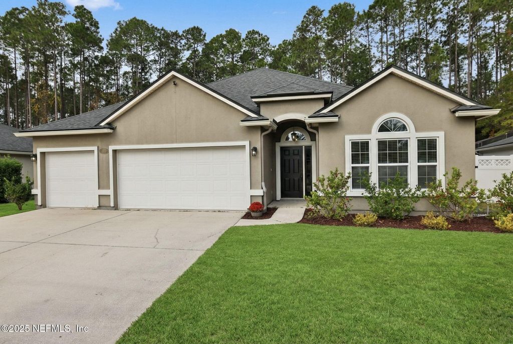 660 GRAMPIAN HIGHLANDS Drive, St. Johns, FL 32259