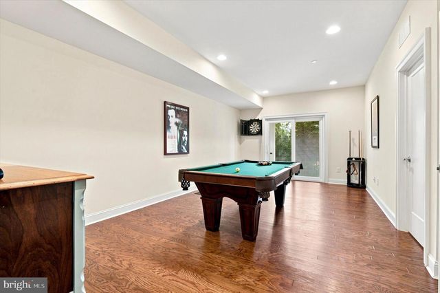 30 PARKVIEW CIR, Wayne, PA 19087