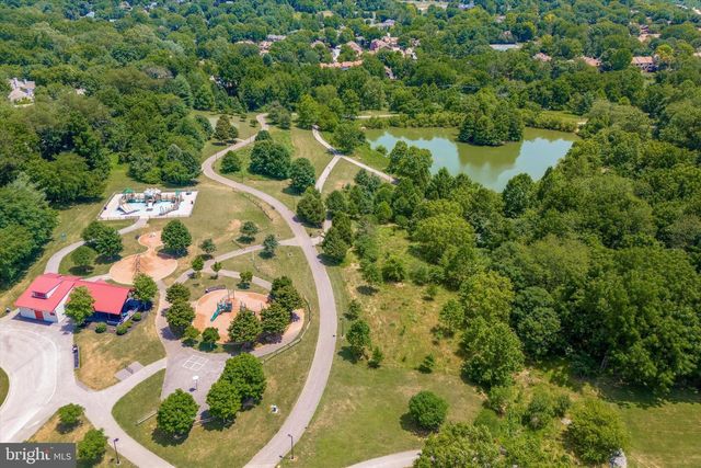 30 PARKVIEW CIR, Wayne, PA 19087
