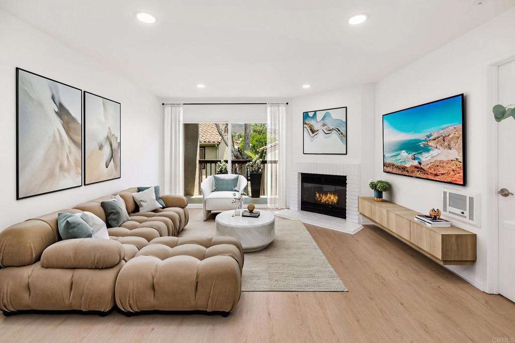 7758 Caminito Encanto 204, Carlsbad, CA 92009