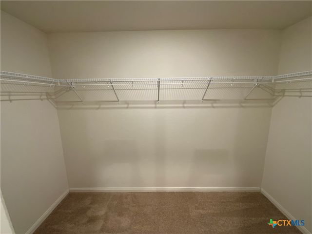 1024 Riverdale Cove, Jarrell, TX 76537