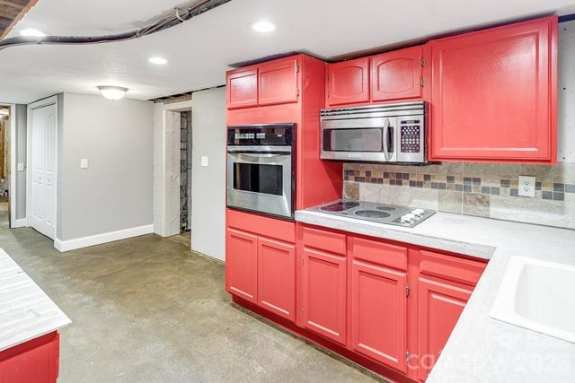 2629 Soco Road, Maggie Valley, NC 28751