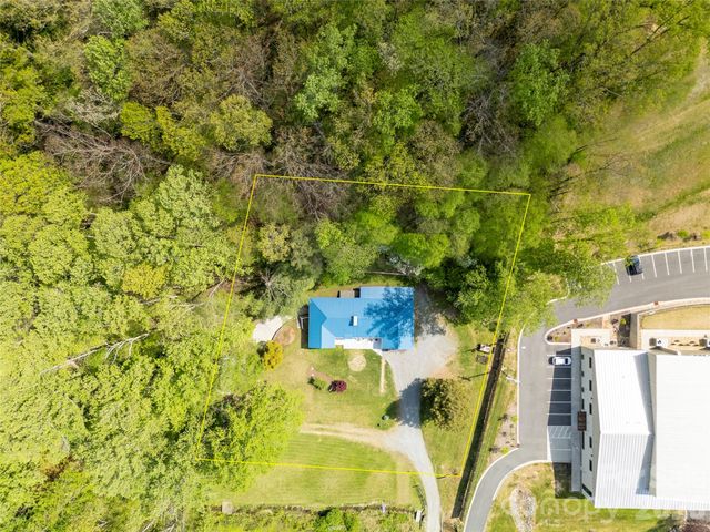 2629 Soco Road, Maggie Valley, NC 28751