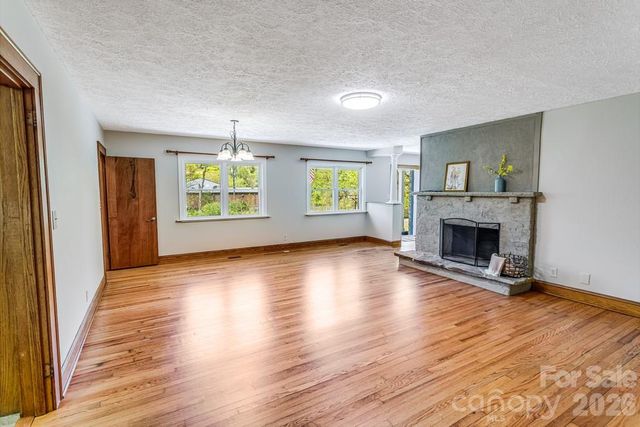 2629 Soco Road, Maggie Valley, NC 28751