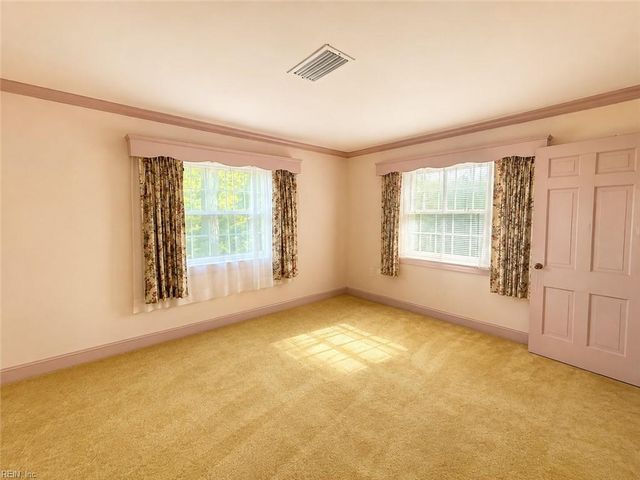 640 Deep Creek RD, Newport News, VA 23606