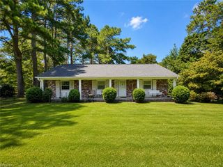 640 Deep Creek RD, Newport News, VA 23606