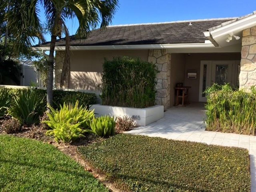 4165 49TH AVENUE S, St Petersburg, FL 33711