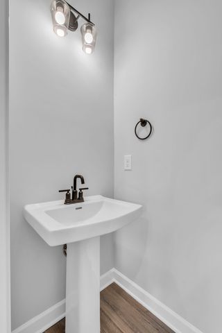 602 Granbury PVT Drive, Hendersonville, TN 37075