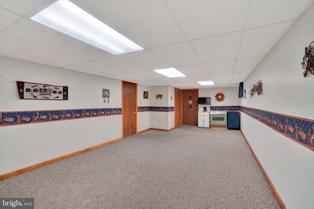 4490 CONEWAGO RD, Dover, PA 17315