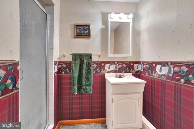 4490 CONEWAGO RD, Dover, PA 17315