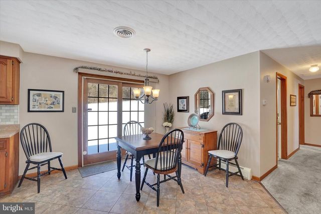 4490 CONEWAGO RD, Dover, PA 17315