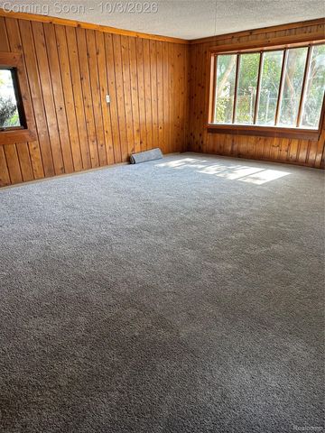 25306 Peter Kaltz Road, Warren, MI 48091