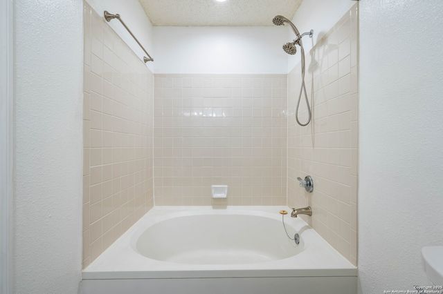 2110 Domal, San Antonio, TX 78230