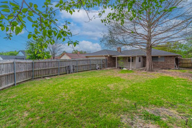 901 Easter Drive, Wylie, TX 75098