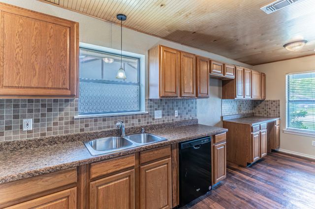 901 Easter Drive, Wylie, TX 75098